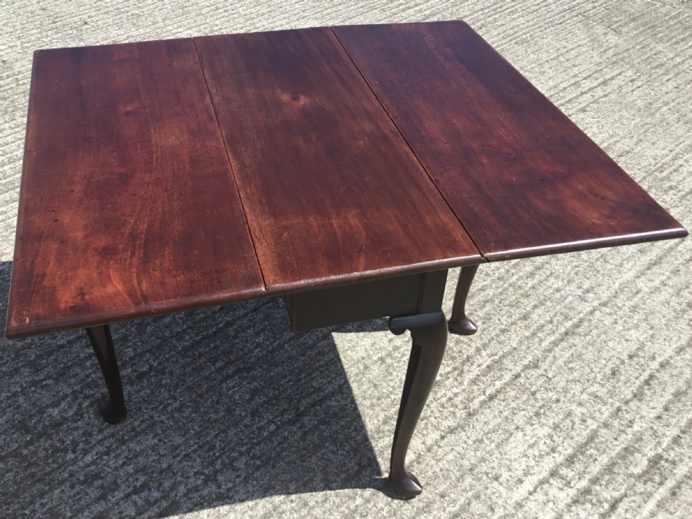 Georgian Pad Foot Mahogany Sutherland Table  View V