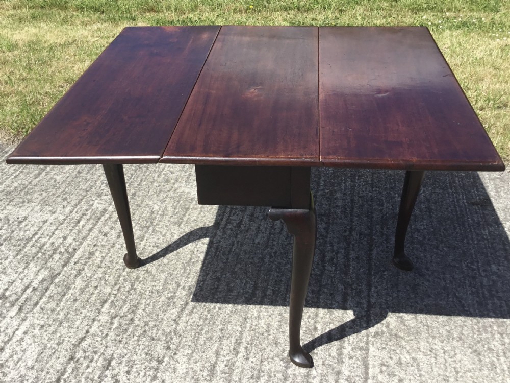 Georgian Pad Foot Mahogany Sutherland Table  View VI