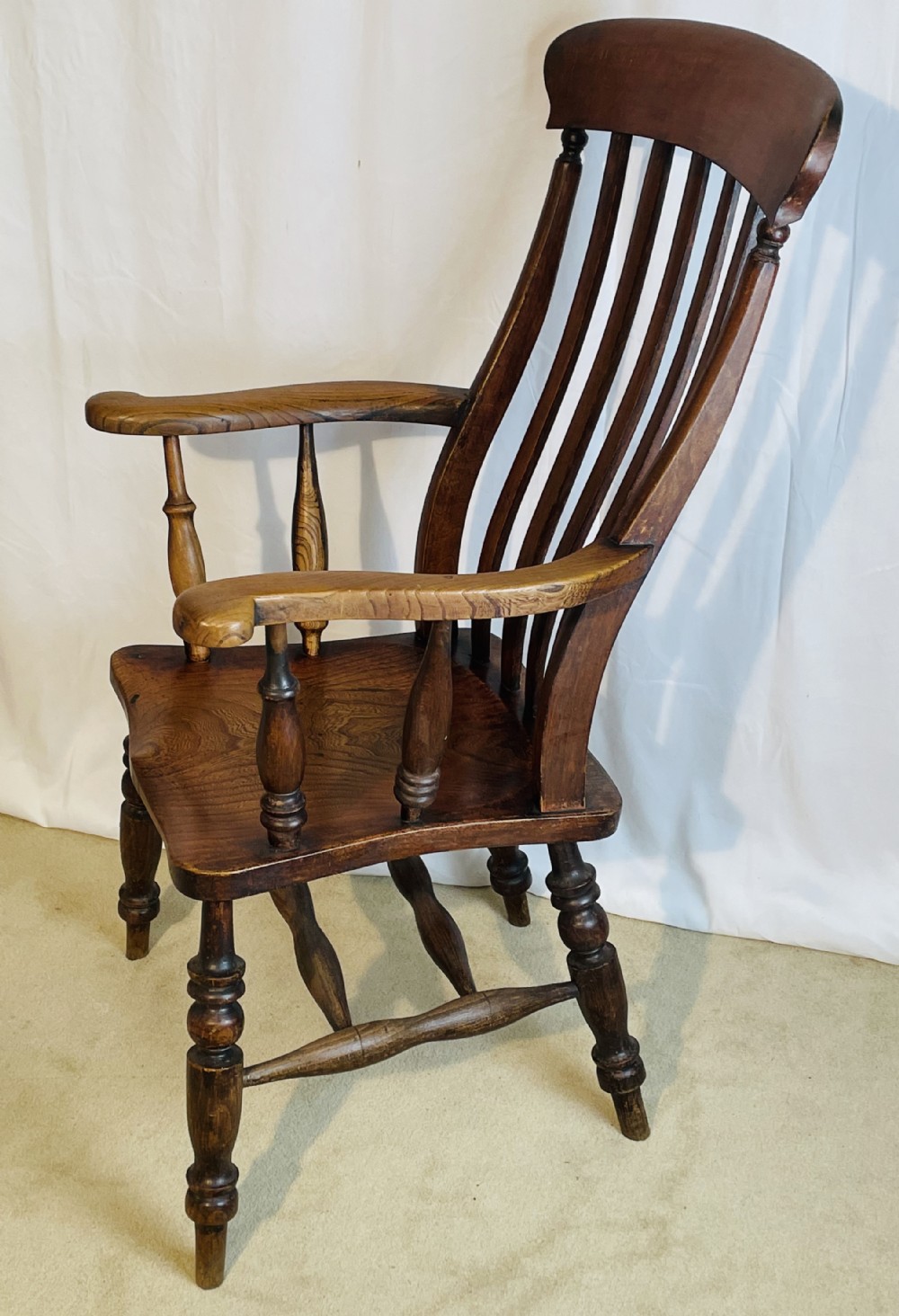 Superb Windsor Lath Back Country Chair