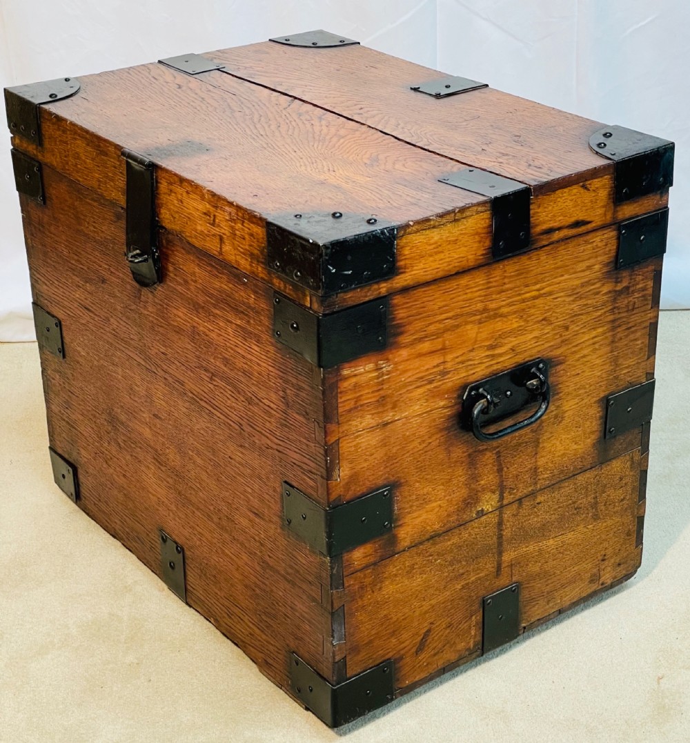 Iron Bound Oak Silver Trunk 19th Century View IV