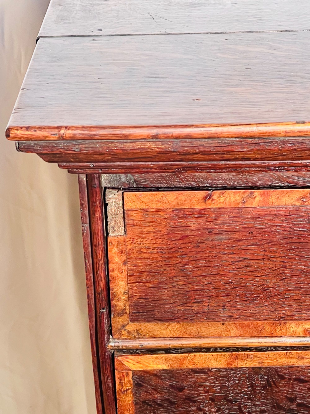 18th Century Oak Chest of Drawers on Stand. View VII