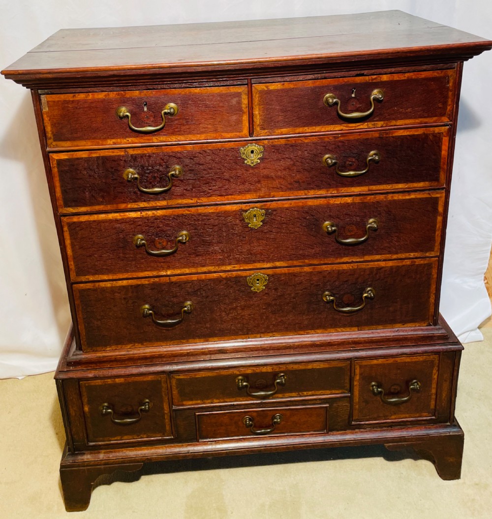 18th Century Oak Chest of Drawers on Stand. View VIII
