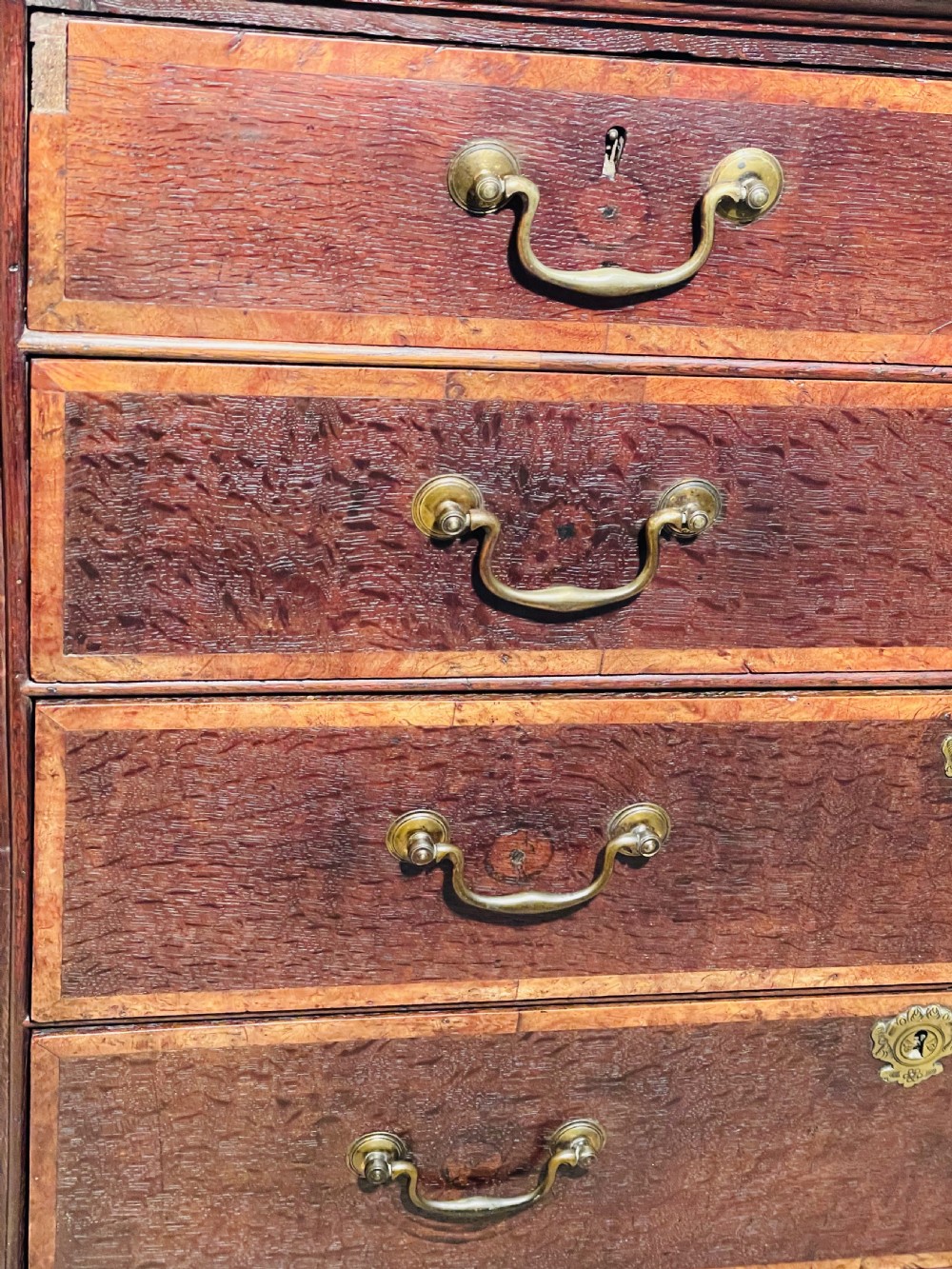 18th Century Oak Chest of Drawers on Stand. View XIII