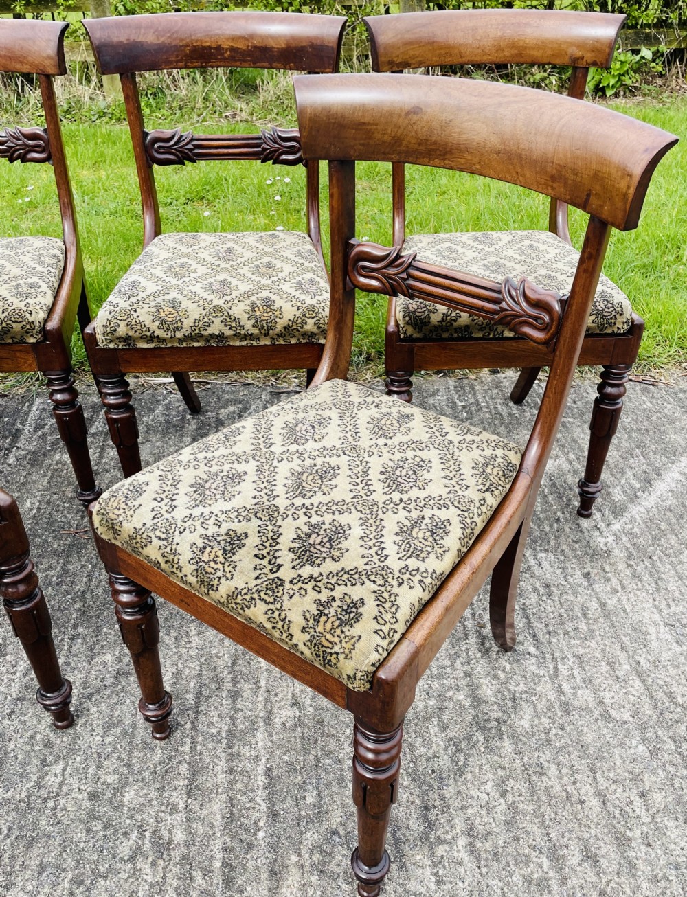 Set of Six Early Victorian Mahogany Dining Chairs View X