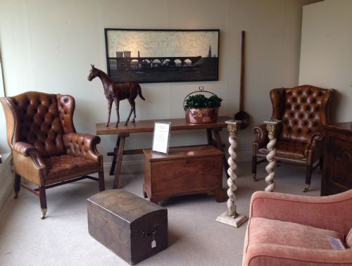 ELAINE PHILLIPS ANTIQUES LTD PROFILE PHOTO WHICH LINKS TO DEALER PAGE