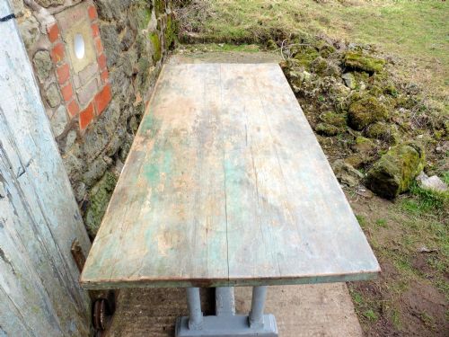 fig 1. 19th Century Barn Fresh Shabby Oak and Pine Centre Table