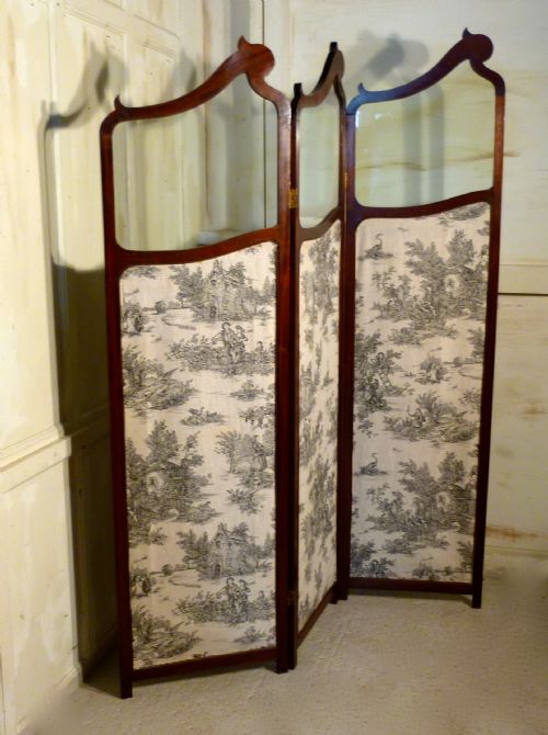 fig 1. French Upholstered Dressing Screen