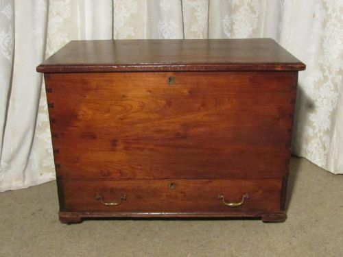 Very Attractive Victorian Elm Mule Chest Coffer
