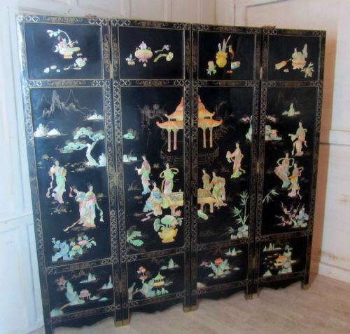 fig 1. Very Large Japanese Decorated Lacquer and Mother of Pearl Folding Screen