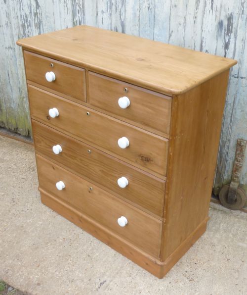 fig 1. Large Heavy Quality Victorian Pine Chest of Drawers