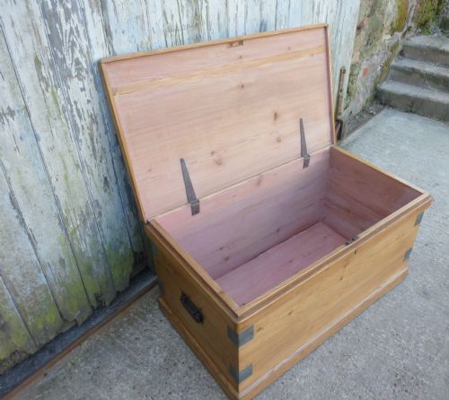 fig 1. A Large Victorian Pine Blanket Box or Coffee Table