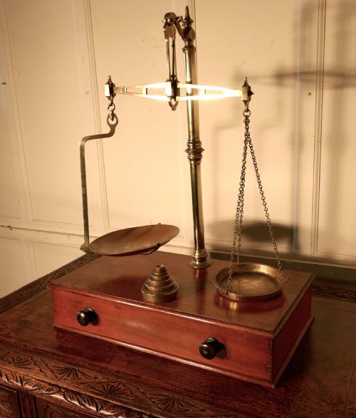 fig 2. Superb set of Brass Sweetie Balance Scales by Avery