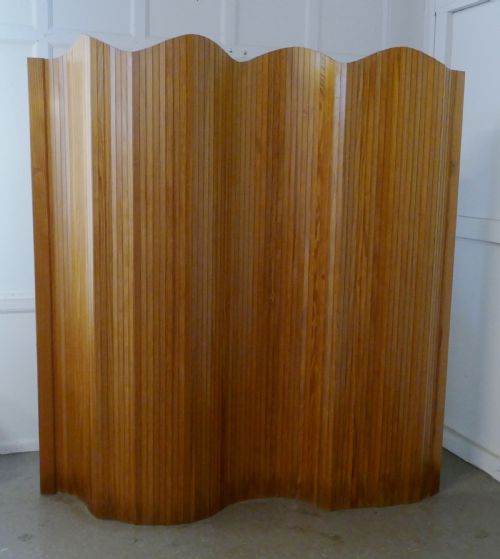 fig 3. French Art Deco Tambour Room Divider Screen