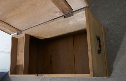 fig 4. Large Victorian Pine Blanket Box