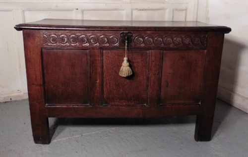fig 1. 17th Century Oak Coffer