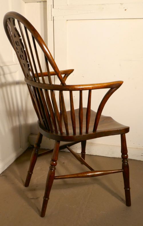 fig 4. A Georgian Elm and Ash Wheel Back Windsor Carver Chair
