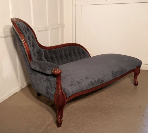 fig 4. Mahogany and Velvet Boudoir Chaise Longue