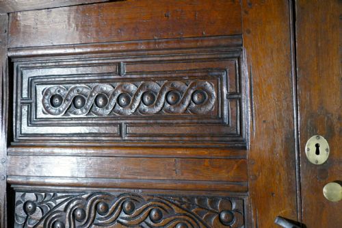 fig 5. 17th Century Welsh Oak Housekeepers Hanging Cupboard