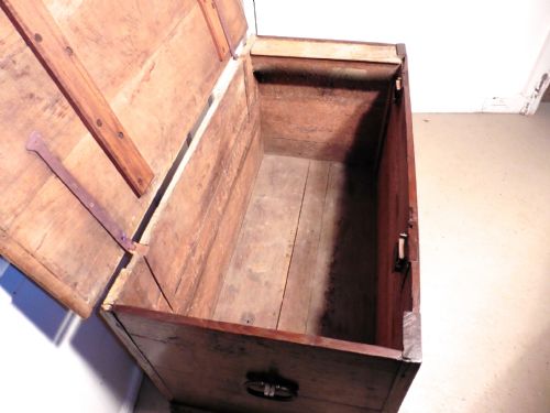 fig 1. A Heavy Rustic Oak Coffer