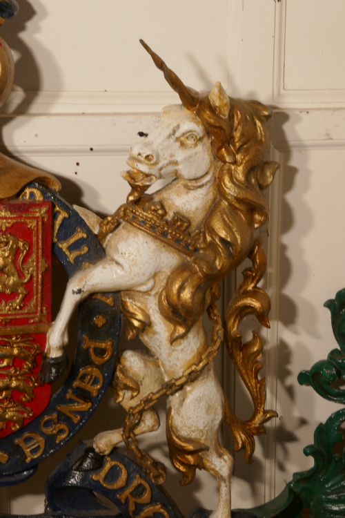 fig 3. Very Large English Cast Iron Royal Coat of Arms Shield