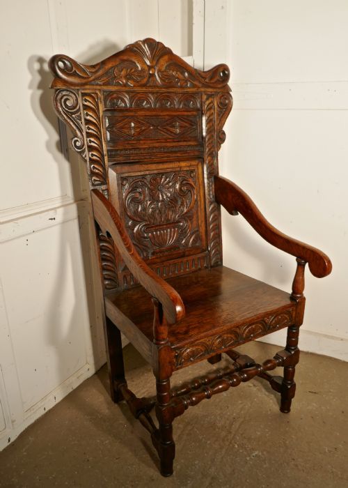 fig 4. 17th Century Carved Oak Wainscot Chair127