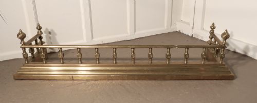fig 2. Large Best Quality 19th Century Heavy Brass Fender 