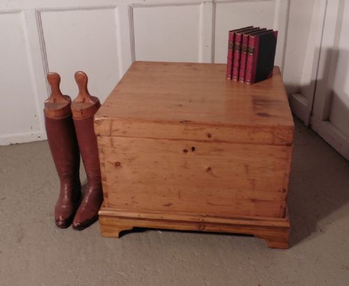fig 2. Large Victorian Pine Blanket Box