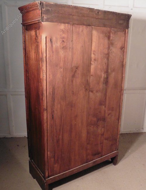 fig 3. Glazed Country Elm Cupboard, Shop Display.