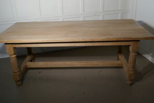 fig 1. French Bleached Oak Farmhouse Table