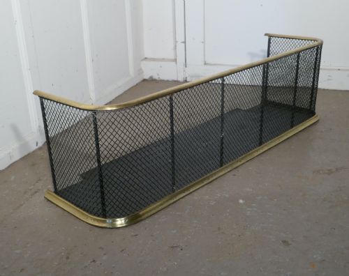 fig 2. Large Victorian Nursery Fire Guard or Fender