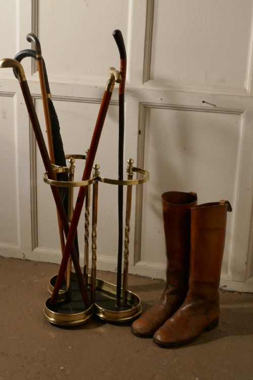 fig 1. Irish Shamrock Cast Iron and Brass Walking Stick Stand or Umbrella Stand