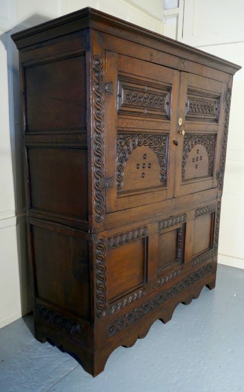 fig 3. 17th Century Welsh Oak Housekeepers Hanging Cupboard