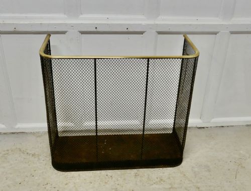 fig 2. Very Large High Victorian Nursery Guard Fire Fender