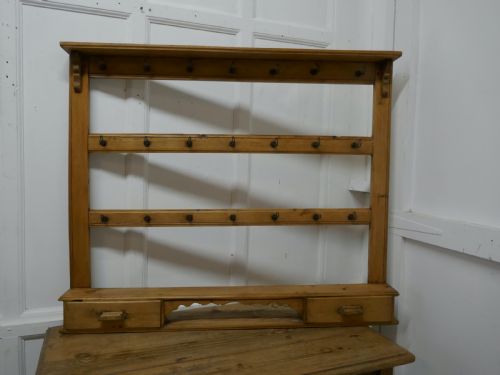 Continental Pine Rack with Hooks