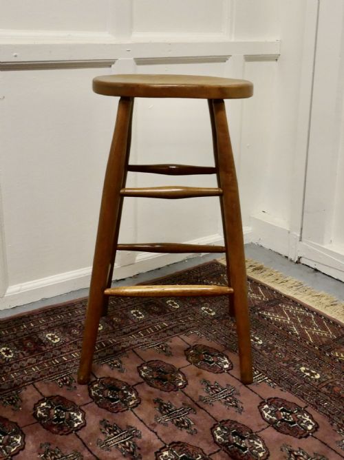 fig 1. A Victorian Elm High Art Studio Stool
