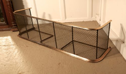 fig 1. Victorian Nursery Fire Guard or Club Fender
