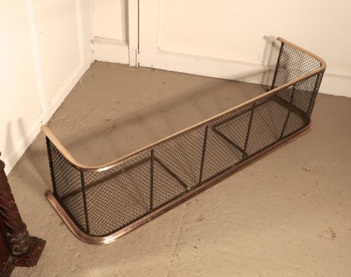 fig 3. Victorian Nursery Fire Guard or Club Fender