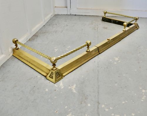 fig 2. Victorian Extending Barley Twist Brass Fender