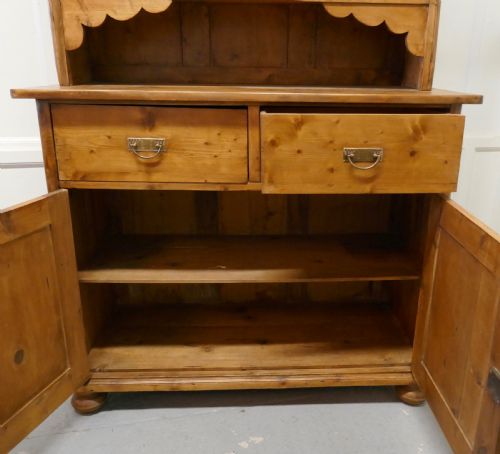 fig 4. 19th Century French Pine Farmhouse Kitchen Glazed Dresser