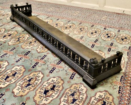 Victorian Arts and Crafts Cast Iron Fender Decorated with Flowers