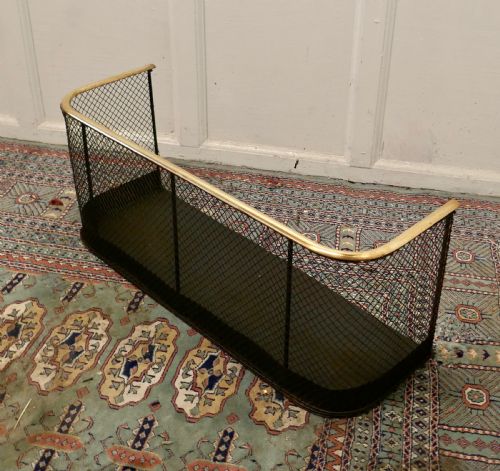 fig 2. Victorian Nursery Fire Guard or Club Fender