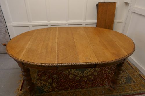 fig 1. A Large Victorian Golden Oak Oval Extending Dining Table