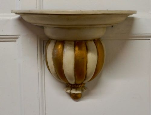 fig 1. A Magnificent Painted Wall Bracket