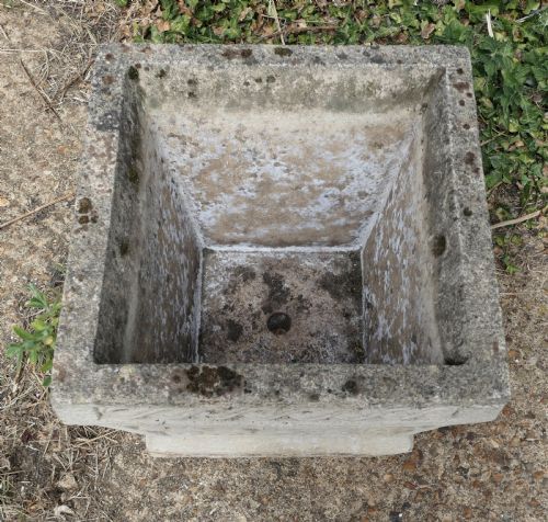 fig 3. A Set of 5 Classical Basket Weave Garden Planters