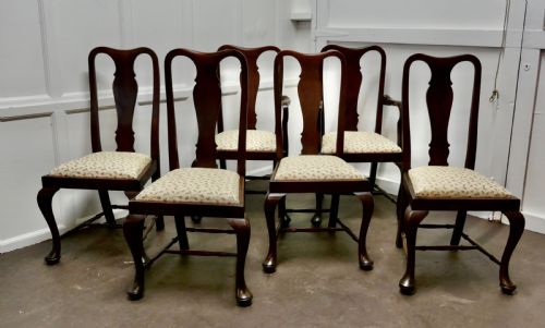 A Set of 6 Queen Anne Style Mahogany Dining Chairs