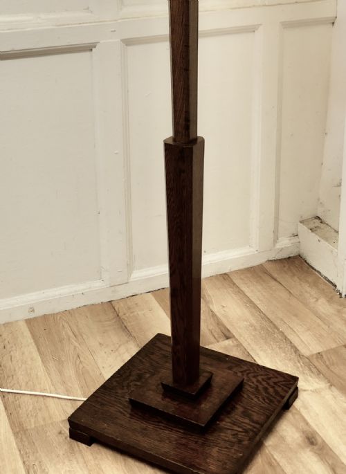 fig 4. Art Deco Odeon Style Oak Standard or Floor Lamp