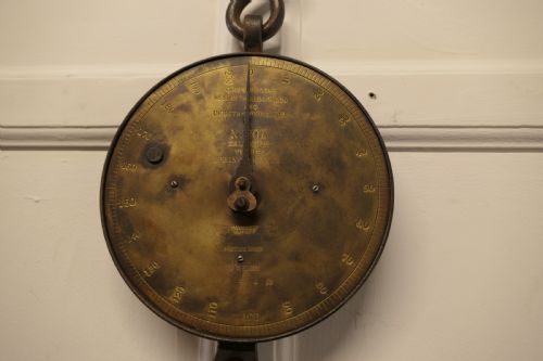 fig 1. Vintage Salter Spring Balance 200lbs No. 20T Weighing Scales