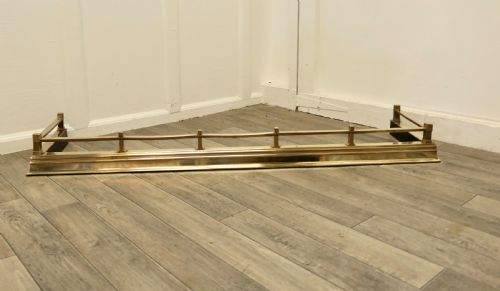 Good Quality Art Deco Brass Fender