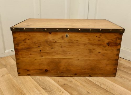 Strong Victorian Pine Blanket Box
