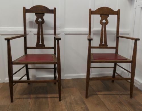 Pair of Excellent Quality Arts and Crafts Oak Carver Chairs